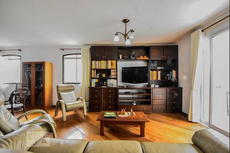 Sala de Estar de apartamento à venda com 4 quartos, 340m² em Vila Sofia, São Paulo