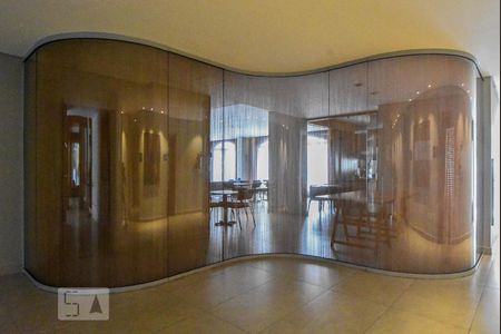 Apartamento à venda com 340m², 4 quartos e 2 vagas Apartamento à venda com 340m², 4 quartos e 2 vagasSalão de Festas