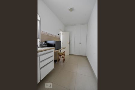 Apartamento à venda com 340m², 4 quartos e 2 vagas Apartamento à venda com 340m², 4 quartos e 2 vagasCopa