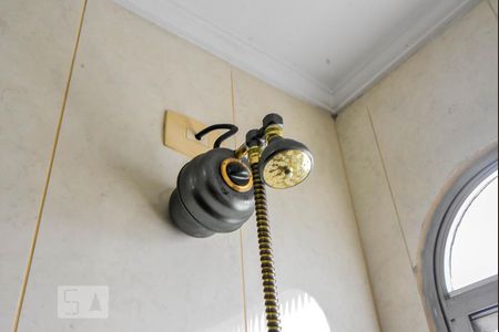 Apartamento à venda com 340m², 4 quartos e 2 vagas Apartamento à venda com 340m², 4 quartos e 2 vagasBanheiro Suíte 02