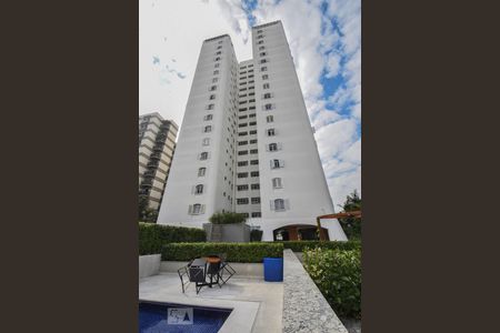 Apartamento à venda com 340m², 4 quartos e 2 vagas Apartamento à venda com 340m², 4 quartos e 2 vagasPrédio