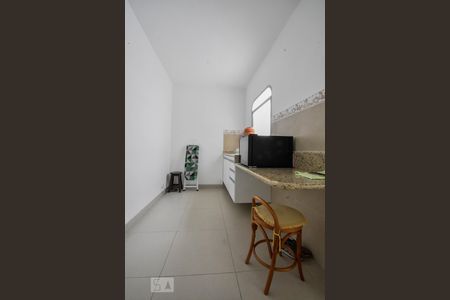 Apartamento à venda com 340m², 4 quartos e 2 vagas Apartamento à venda com 340m², 4 quartos e 2 vagasCopa