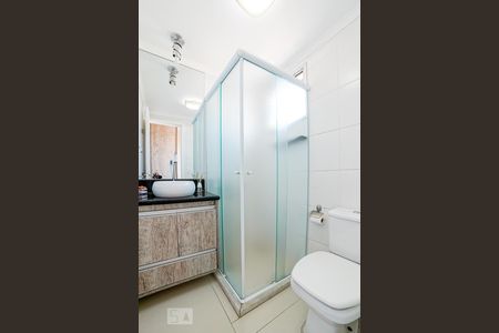 Apartamento à venda com 58m², 2 quartos e 1 vaga Apartamento à venda com 58m², 2 quartos e 1 vagaBanheiro da Suíte