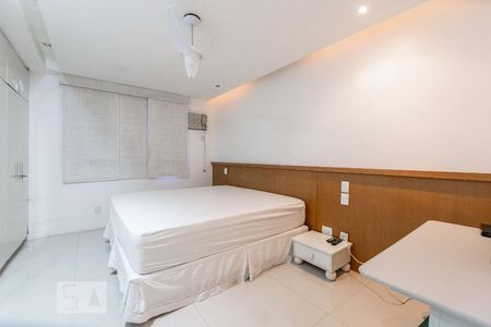 Suíte  de apartamento para alugar com 3 quartos, 85m² em Recreio dos Bandeirantes, Rio de Janeiro