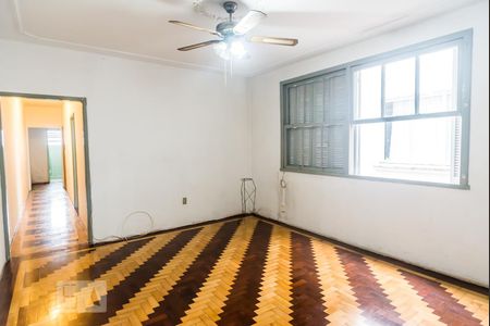 Sala de apartamento à venda com 3 quartos, 140m² em São Geraldo, Porto Alegre