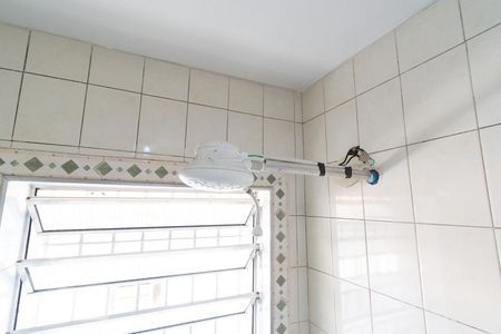 Casa à venda com 180m², 2 quartos e 2 vagasBanheiro Social