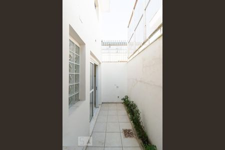 Casa à venda com 180m², 2 quartos e 2 vagasÁrea de Serviço