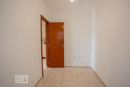 Apartamento para alugar com 75m², 3 quartos e 1 vagaQuarto