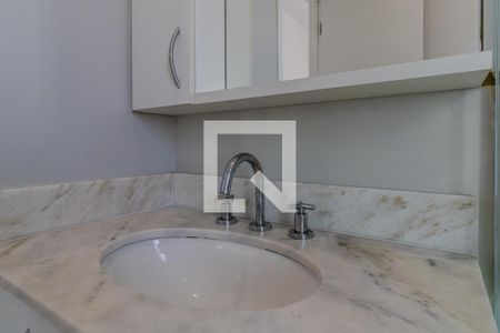 Apartamento para alugar com 72m², 2 quartos e 2 vagas Apartamento para alugar com 72m², 2 quartos e 2 vagasBanheiro do Quarto 1