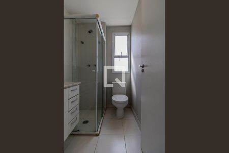 Apartamento para alugar com 72m², 2 quartos e 2 vagas Apartamento para alugar com 72m², 2 quartos e 2 vagasBanheiro do Quarto 1