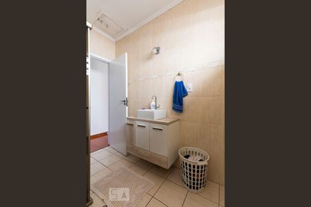 Banheiro Social de casa para alugar com 1 quarto, 55m² em Vila Parque Jabaquara, São Paulo