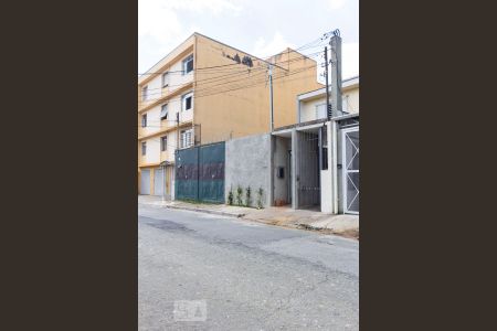 Fachada de casa para alugar com 1 quarto, 55m² em Vila Parque Jabaquara, São Paulo