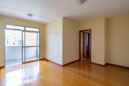 Apartamento para alugar com 115m², 3 quartos e 2 vagasSala
