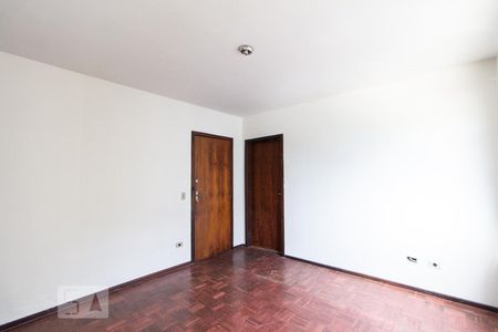 Sala de apartamento para alugar com 2 quartos, 50m² em Rebouças, Curitiba