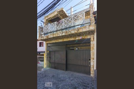 Casa à venda com 250m², 4 quartos e 2 vagasFachada