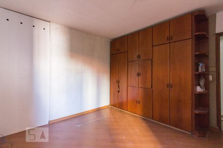 Casa à venda com 250m², 4 quartos e 2 vagasQuarto 2