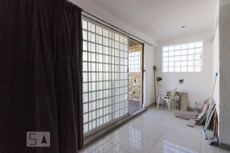 Casa à venda com 250m², 4 quartos e 2 vagasSuite