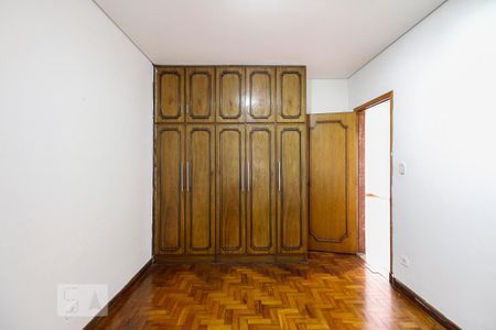 Casa para alugar com 245m², 3 quartos e 2 vagas Casa para alugar com 245m², 3 quartos e 2 vagasQuarto 2
