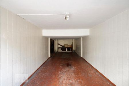 Garagem de casa para alugar com 3 quartos, 245m² em Penha de França, São Paulo