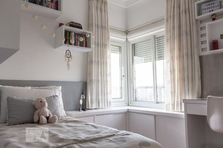 Apartamento para alugar com 200m², 4 quartos e 3 vagas Apartamento para alugar com 200m², 4 quartos e 3 vagasQuarto