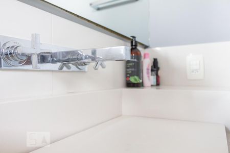 Apartamento para alugar com 200m², 4 quartos e 3 vagas Apartamento para alugar com 200m², 4 quartos e 3 vagasBanheiro