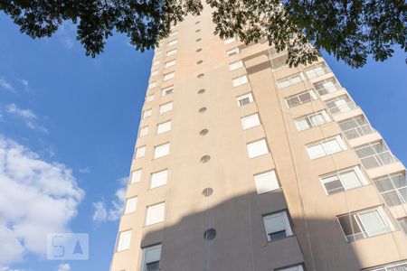 Apartamento para alugar com 200m², 4 quartos e 3 vagas Apartamento para alugar com 200m², 4 quartos e 3 vagasFachada