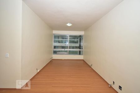 Sala  de apartamento à venda com 2 quartos, 100m² em Icaraí, Niterói