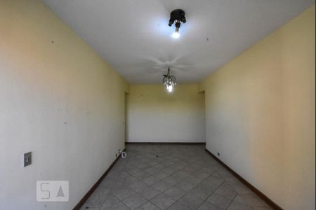 Sala de apartamento para alugar com 2 quartos, 72m² em Chácara Santo Antônio (zona Sul), São Paulo