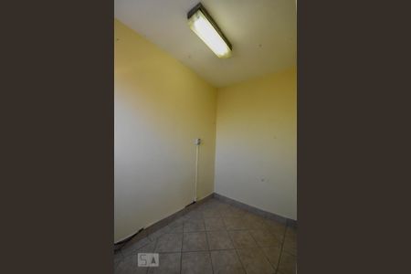 Apartamento para alugar com 72m², 2 quartos e 1 vaga Apartamento para alugar com 72m², 2 quartos e 1 vagaQuarto de Serviços