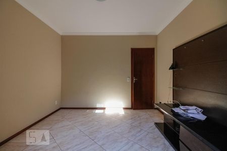 Sala de casa para alugar com 2 quartos, 120m² em Jardim Boa Vista (zona Oeste), São Paulo