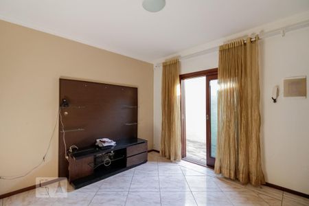 Sala de casa para alugar com 2 quartos, 120m² em Jardim Boa Vista (zona Oeste), São Paulo