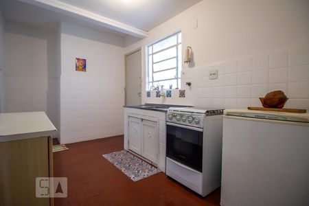 Cozinha de apartamento para alugar com 2 quartos, 90m² em Perdizes, São Paulo