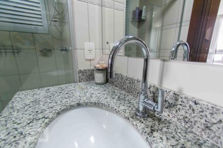 Apartamento à venda com 151m², 3 quartos e 1 vagaPia do Banheiro 02