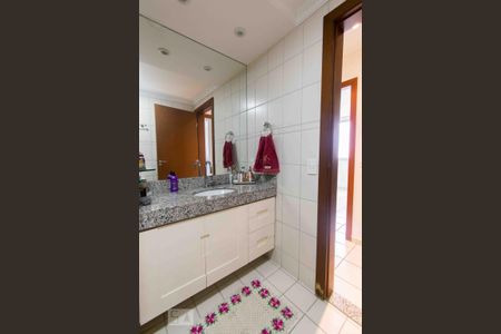 Apartamento à venda com 151m², 3 quartos e 1 vagaBanheiro 01