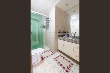 Apartamento à venda com 151m², 3 quartos e 1 vagaBanheiro 01