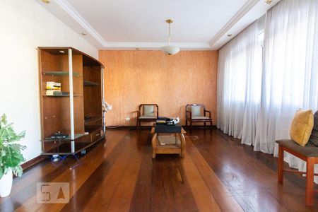 Casa à venda com 3 quartos, 250m² em Cipava, Osasco