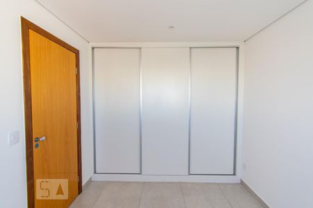 Quarto de apartamento para alugar com 1 quarto, 40m² em Ouro Preto, Belo Horizonte