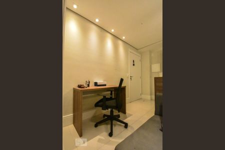 Home Office de kitnet/studio para alugar com 1 quarto, 40m² em Brooklin Paulista, São Paulo