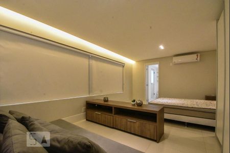 Studio para alugar com 40m², 1 quarto e 1 vaga Studio para alugar com 40m², 1 quarto e 1 vagaSala de Estar