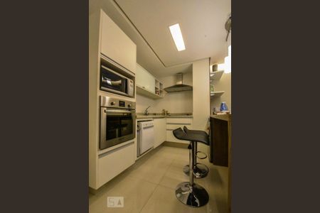 Cozinha de kitnet/studio para alugar com 1 quarto, 40m² em Brooklin Paulista, São Paulo