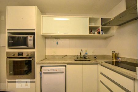 Cozinha de kitnet/studio para alugar com 1 quarto, 40m² em Brooklin Paulista, São Paulo