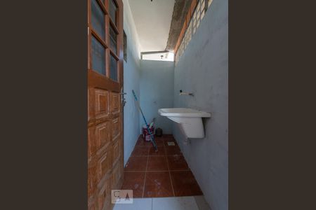 Área de Serviço de kitnet/studio para alugar com 1 quarto, 30m² em Serraria, São José