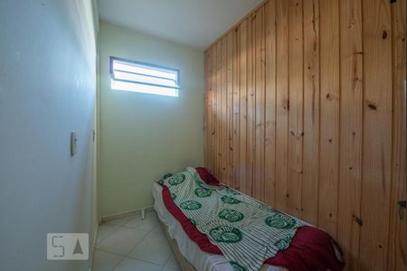 Quarto de kitnet/studio para alugar com 1 quarto, 30m² em Serraria, São José