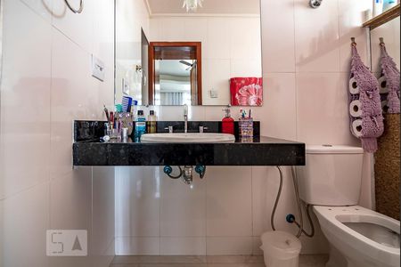 Casa à venda com 280m², 5 quartos e 3 vagasBanheiro da Suite