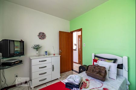 Casa à venda com 280m², 5 quartos e 3 vagasQuarto 4