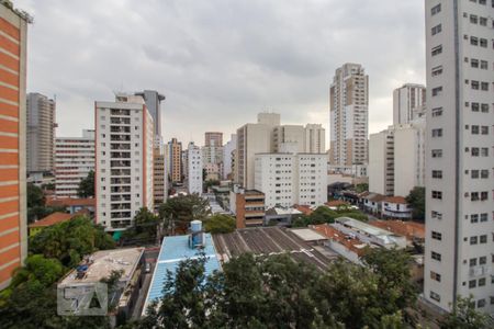 Apartamento à venda com 120m², 3 quartos e 2 vagas Apartamento à venda com 120m², 3 quartos e 2 vagasQuarto 1 vista
