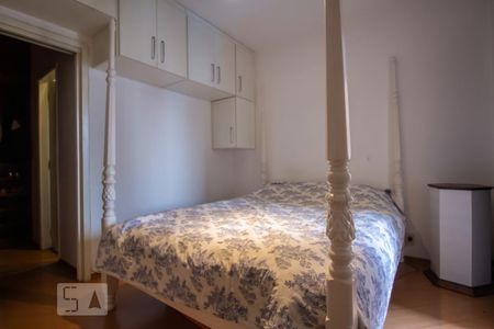 Apartamento à venda com 120m², 3 quartos e 2 vagas Apartamento à venda com 120m², 3 quartos e 2 vagasQuarto suíte