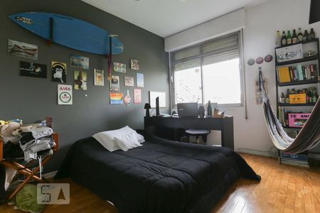 Quarto 01 de apartamento para alugar com 3 quartos, 150m² em Jardim Paulistano, São Paulo