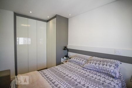Apartamento à venda com 76m², 2 quartos e 2 vagasSuíte