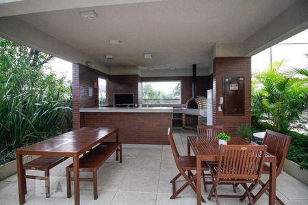 Apartamento à venda com 76m², 2 quartos e 2 vagasChurrasqueira